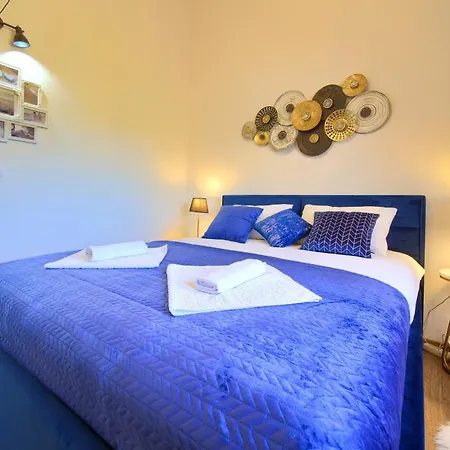 Apartment Top شقة